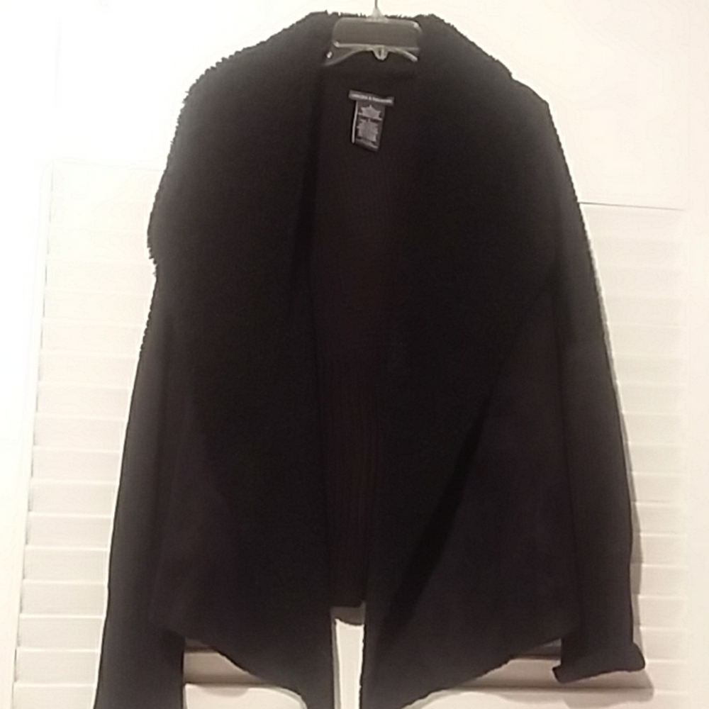 Chelsea & Theodore Sweater Cardigan - Picture 2 of 4